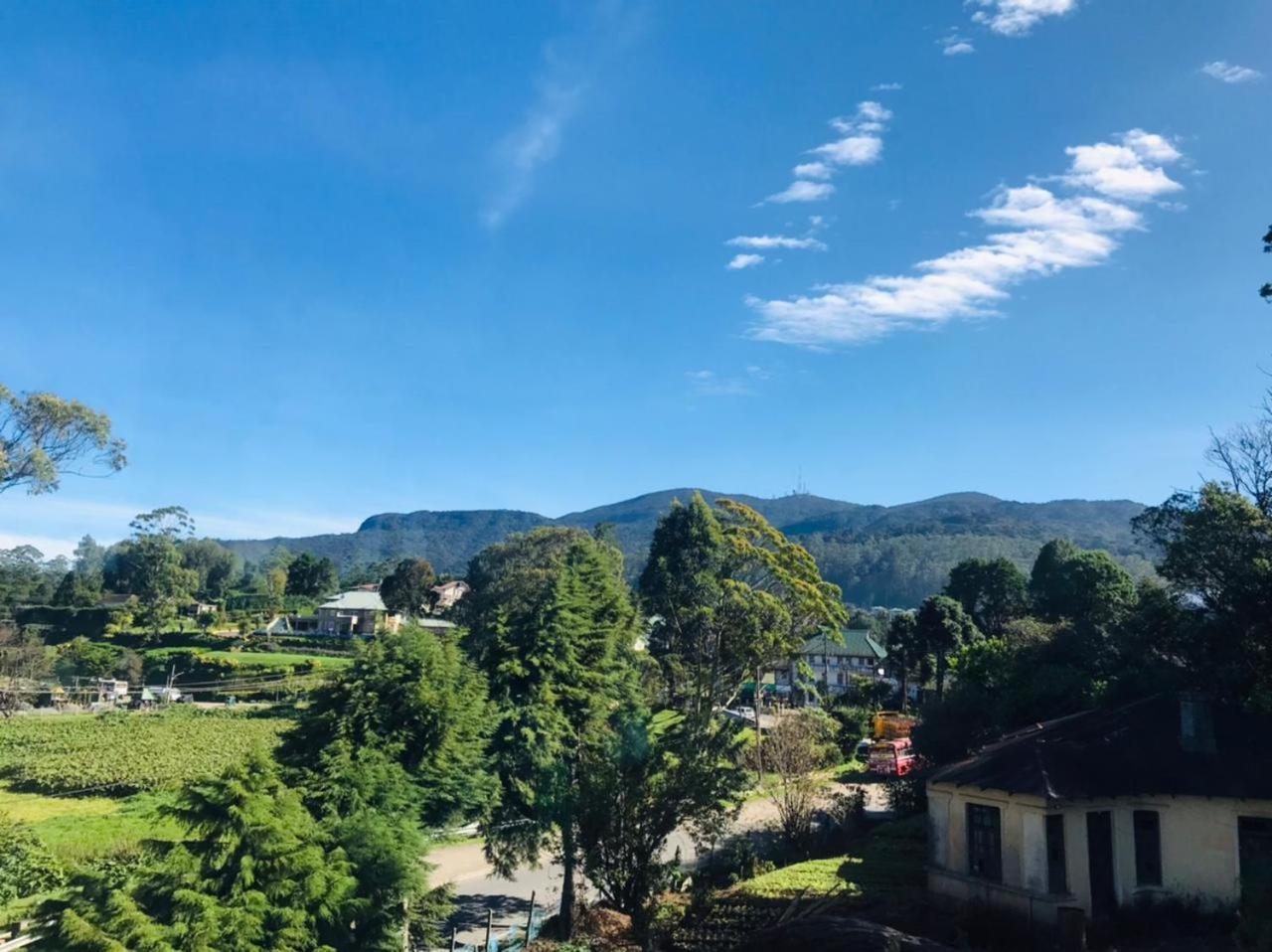 Thilina Hotel Nuwara Eliya Bagian luar foto